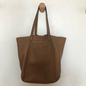 Cuyana Leather Tote
